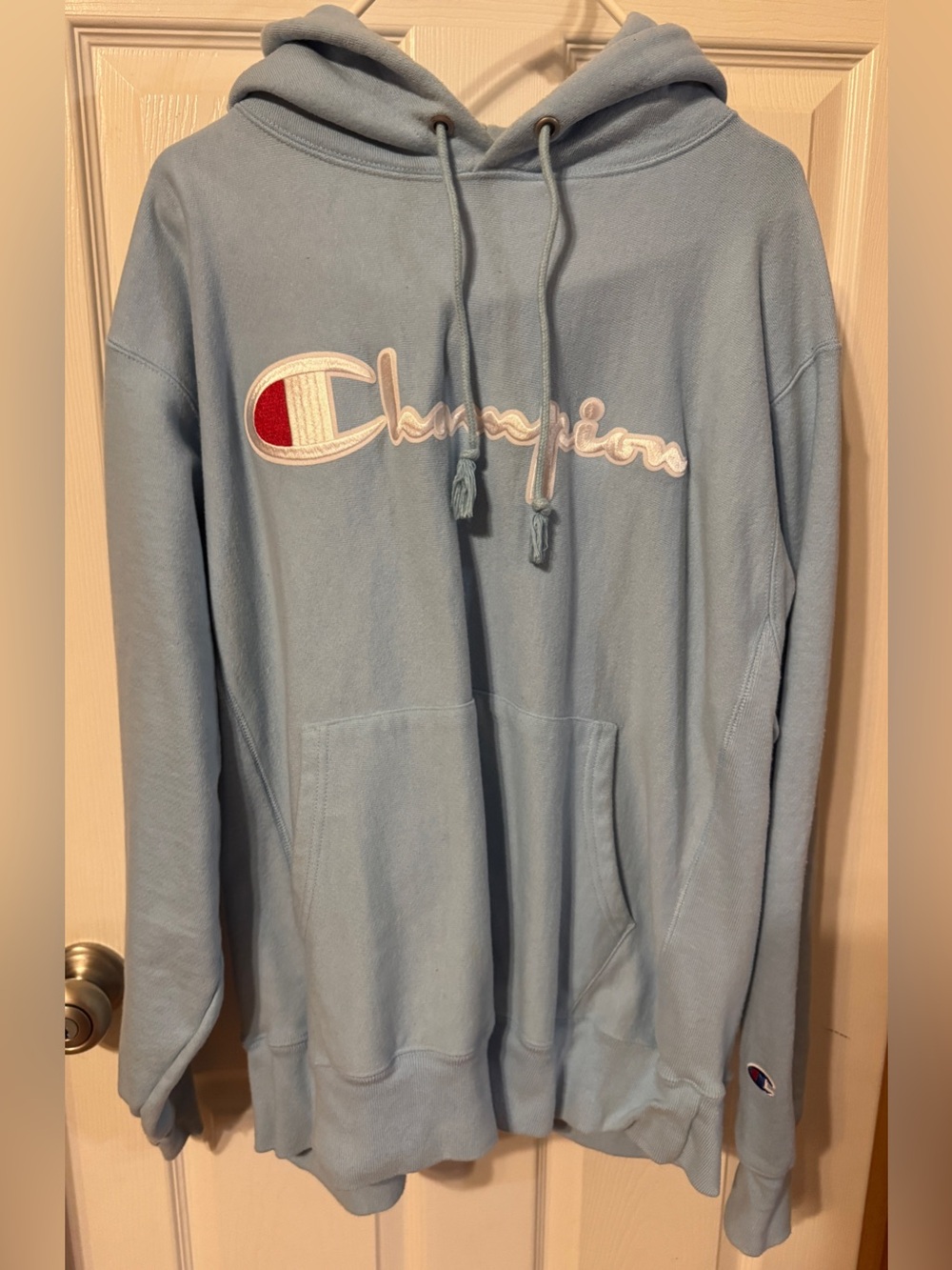 Champion Men's Light Blue Pullover Hoodie Size: Large Unisex